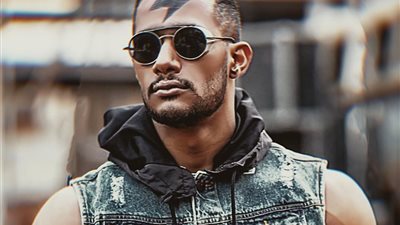 محمد رمضان يتحدى مقاطعة الجمهور ويؤكد ظهوره مع وائل الأبراشي في التاسعة (صور)