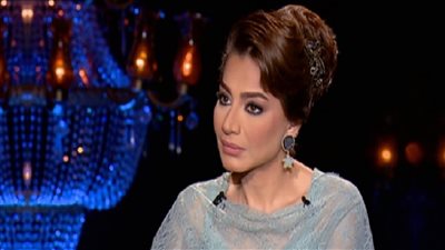 “مش بحب النفاق”.. لهذا السبب بسمة وهبة تتغيب عن حضور عزاء الرئيس الأسبق حسني مبارك (فيديو)