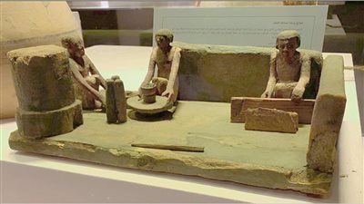 متحف الغردقة يعلن عرض نموذج ورشة لصناعة الفخار | صور 