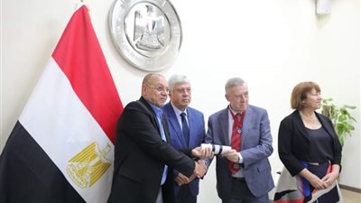 وزير التعليم العالي يشهد احتفالية اعتماد 3 جامعات مصرية من الكلية الملكية للجراحين