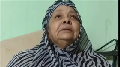 عليا 40 ألف مرضيتش أقول عليها.. الحاجة منى تكشف تفاصيل جديدة حول ديونها بعد سداد شيخ الأزهر لها