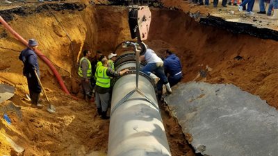 عودة المياه إلى مناطق مصر الجديدة ومدينة نصر بعد إصلاح ماسورة رئيسية