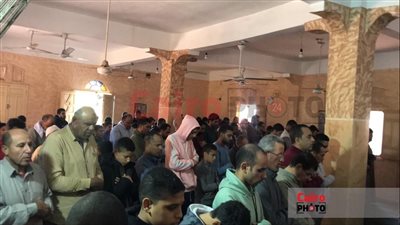 متغيب من 5 أشهر.. أهالي قرية بكفر الشيخ يؤدون صلاة الغائب على شاب عثر على جثمانه بالسعودية