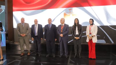 قلبها توقف 22 دقيقة.. محافظ الإسكندرية يكرم الفريق الطبي منقذ اللاعبة چومانا ياسر