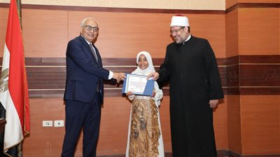 وزيرا التعليم والأوقاف يكرمان الفائزين في المسابقة الثقافية الدينية الكبرى | صور