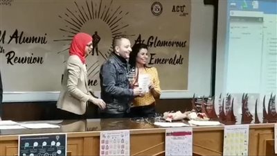 الأهرام الكندية تكرم علي ماهر محرر القاهرة 24