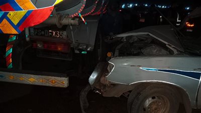 3 حالات حرجة.. إصابة 9 عمال إثر تصادم سيارتي نقل ومياه بأسوان