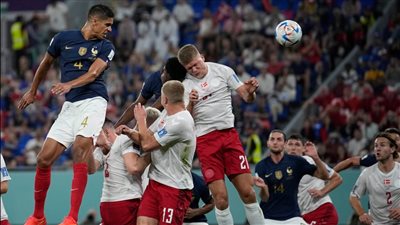 أهداف مباراة فرنسا والدنمارك.. مبابي يخطف التقدم مجددًا للديوك