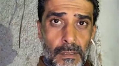 شاب يقتل والدته ويصور الجريمة بعين شمس.. وشاهد عيان: ضربها بـ مُلّة السرير عشان بالطو | بث مباشر