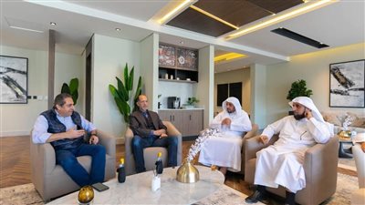 رئيس شركة العاصمة الإدارية يلتقي بمسئولي شركات القطاع الخاص بالسعودية