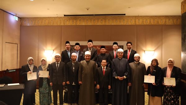 تكريم الأئمة الماليزيين