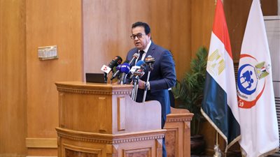 برتوكول تعاون بين الصحة والقطاع الخاص لدعم عمل خبراء عالميين بالمستشفيات الحكومية مجانا