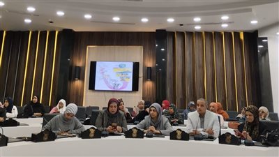 القوى العاملة بأسوان تعقد ندوة توعوية في مجال عمل المرأة وتفعيل دورها