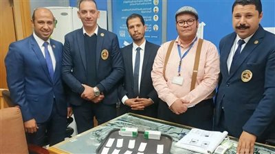 جمارك مطار الغردقة تضبط محاولة تهريب 200 قرص ترامادول