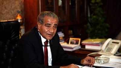 مذكرة أمام مكتب الوزير.. تفاصيل جديدة بشأن أكبر قضية فساد تمويني واستيلاء أمينة مخزن على 60 مليون جنيه شهريًا | مستندات