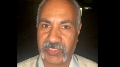 الجدار وقع عليه.. شاهد عيان يروي كواليس مصرع شاب أسفل العقار المنهار بإمبابة| فيديو 