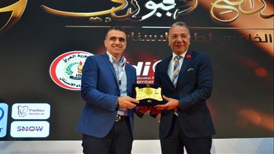 الدكتور إيهاب هيكل يشارك في مؤتمر العراق الدولي لطب الأسنان