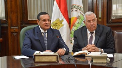 وزيرا الزراعة والتنمية المحلية يتابعان ملفات التعاون بين الوزارتين على أرض المحافظات