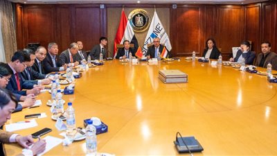 مناقشات ومباحثات ثنائية بين اقتصادية قناة السويس ووفد برلماني فيتنامي