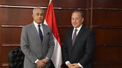 وزير القوى العاملة لسفير مصر بالإمارات: هدفنا تدريب وتأهيل وحماية العمالة بالخارج 