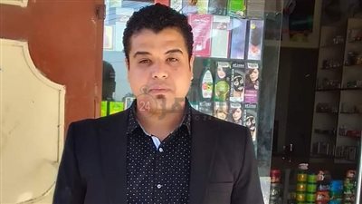 شهامة صيدلي.. أنقذ 15 تلميذًا من الغرق بعد انقلاب ميكروباص بترعة في قنا: حاولت إسعاف الضحية لكنها ماتت