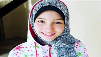 مدرسة الطفلة ياسمين ضحية ميكروباص الأطفال بقنا تقف دقيقة حدادا على روحها