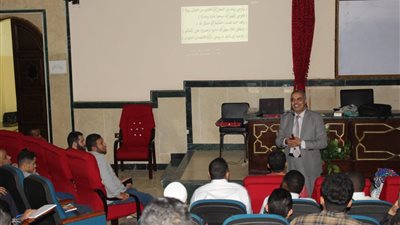 جامعة الأزهر تكرم الطلاب في ختام سلسلة دليل الطلاب إلى إعراب الأفعال