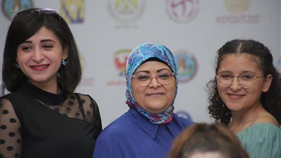 تكريم اسم الراحل ماهر سليم بحضور أسرته بـ ختام مهرجان شرم الشيخ الدولي للمسرح الشبابي 