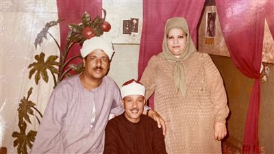 في ذكرى وفاة صاحب الحنجرة الذهبية عبد الباسط عبد الصمد.. لقاء مع ابن أخيه وصور عائلية نادرة