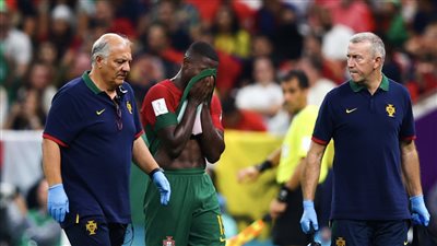 تقارير: نونو مينديز يغيب عن باقي مباريات منتخب البرتغال في كأس العالم للإصابة 