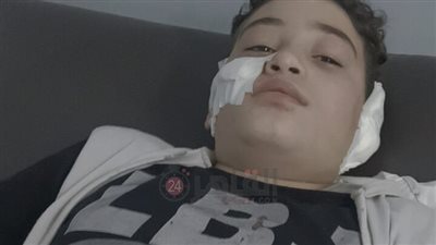  الحقي ابنك اندبح.. القصة الكاملة لواقعة تعدي طالب إعدادي على زميله بـ كتر أمام أبواب المدرسة بالمحلة