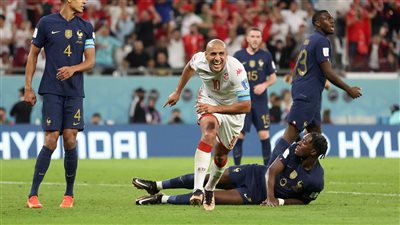 وهبي الخزري يدخل تاريخ العرب في كأس العالم