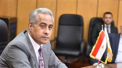 القوى العاملة تصدر تقريرًا بشأن المجلس الأعلى للحوار المجتمعي في مجال العمل