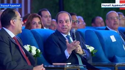 السيسى: المشروعات ليست زيادة فلوس معانا.. ولو معملناش كدة يبقى قصّرنا في الحاضر والمستقبل