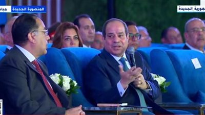 السيسي: محدش بينام من غير عشا بس متجبش 6 عيال وتقول ربنا هيرزقني