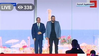الرئيس السيسي يسلم عقود وحدات إسكان اجتماعي بالدقهلية لعدد من المواطنين
