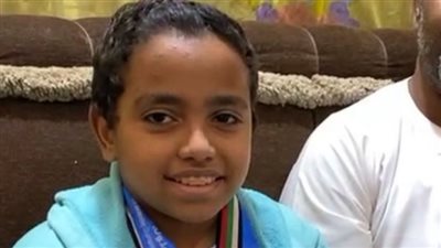 متفوقا على 400 متسابق رغم إعاقته.. أحمد حمدي يحصد الميدالية الذهبية في بطولة مصر الدولية للسباحة بالأقصر | بث مباشر