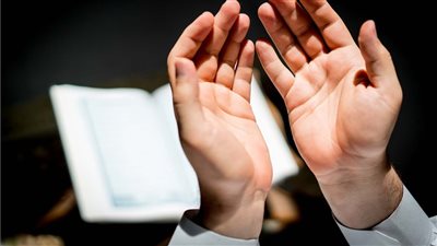 أدعية يوم الجمعة الساعة الأخيرة.. اللهم إنا نسألك سعة الرزق 