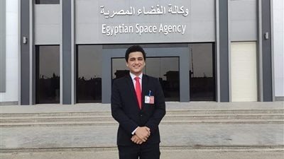 مهتم بعلوم الفضاء ونابغ علميًا.. شاب ينهي حياته برسالة مؤثرة بالإسكندرية | بث مباشر