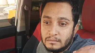 شاب من ذوي الهمم: صاحب مطعم شهير بالسويس تعدى عليّ عشان كنت ماشي ببطء | بث مباشر 