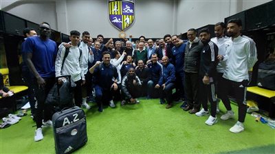 رئيس المقاولون العرب يهنئ اللاعبين بالفوز على سيراميكا