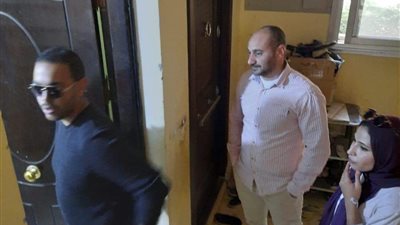 تحرير 111 محضرًا لتغيير نشاط وتأجير وحدات الإسكان الاجتماعي بحدائق أكتوبر