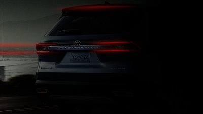  تويوتا جراند هايلاندر 2023 تظهر لأول مرة في 8 فبراير 