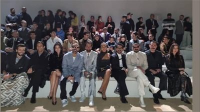 بحضور نجوم عرب ومن هوليوود.. أبرز لقطات عرض أزياء Dior في الأهرامات