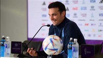 ليونيل سكالوني: مباراة أستراليا كانت صعبة.. ومواجهة فان خال فخر