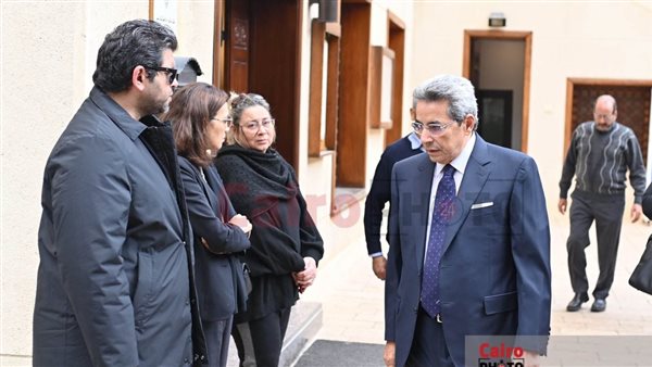 الإعلامي محمود سعد