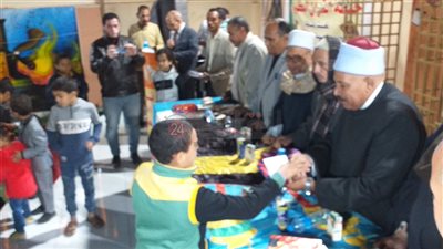 أهالي قرية شطورة بسوهاج يكرمون حفظة القرآن الكريم | صور 