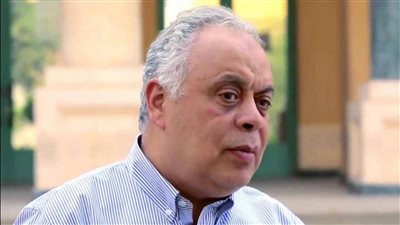 أشرف زكي: إحنا عاوزين ندفع ضرائب.. لكن الناس هتجيب الآلافات دي منين؟