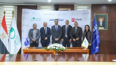  البريد المصري يوقع بروتوكول تعاون مع شركة خزنة لتقديم خدمات مالية لـ أصحاب المعاشات عبر الهاتف