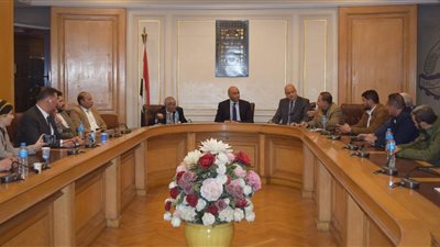 بالتزكية.. إعادة تشكيل شعبة الساعات بغرفة القاهرة التجارية برئاسة تامر سلطان